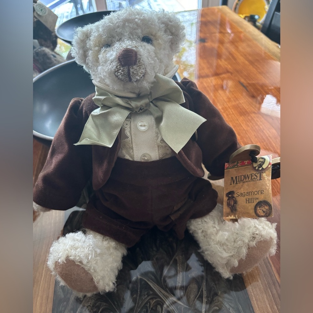 Sahmore Hill Quentin bear Rosevelt family from collection Midwest Cannon Falls